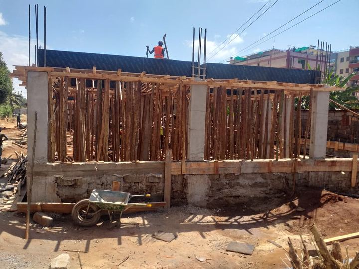Timber formwork and reinforced concrete columns